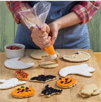 ($20) *SIMILAR- Halloween Cookie Cutter 6 Pcs