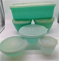 (6) Vintage Jadeite Tupperware