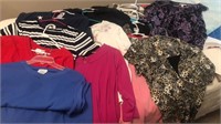 Ladies XL 20W 2XL Clothing Contents  As Shown