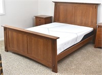Simply Amish McCoy Craftsman Queen Panel Bed Frame