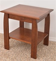 Simply Amish Aaralyn End Table