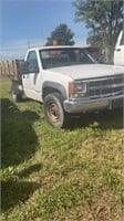1997 Chevy 2500 single cab with flat bed tire