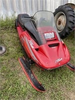 ski-doo snowmobile, runs, needs tune up,