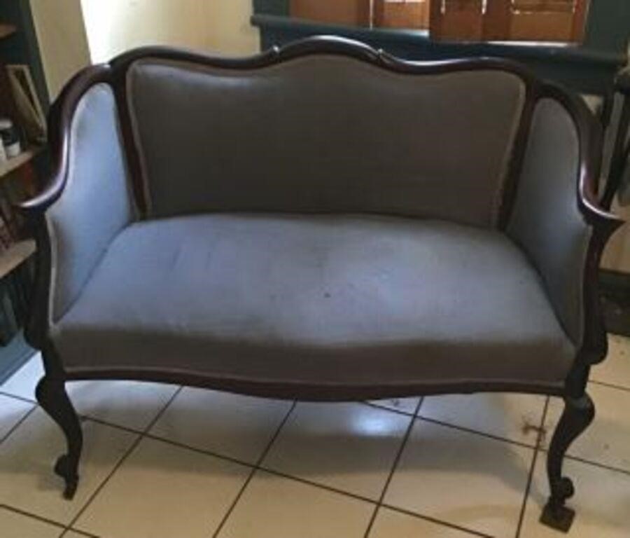 Victorian Love Seat