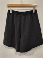 ($25) H&M shorts for women, Size s