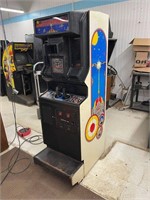 Project 1980 Atari BATTLEZONE xy vector arcade cab