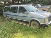 1988 Dodge Grand Caravan SE - Not Running, parts