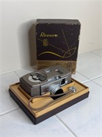 Vintage 1960s Revere Model 50 8mm Movie Camera