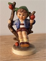 Vintage Goebel HUMMEL apple tree boy