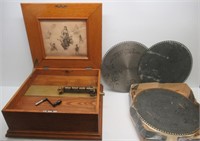 Unique antique Regina music box in oak case,