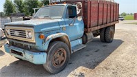 1975 Chevy C 65 grain truck, dual tires and rear,