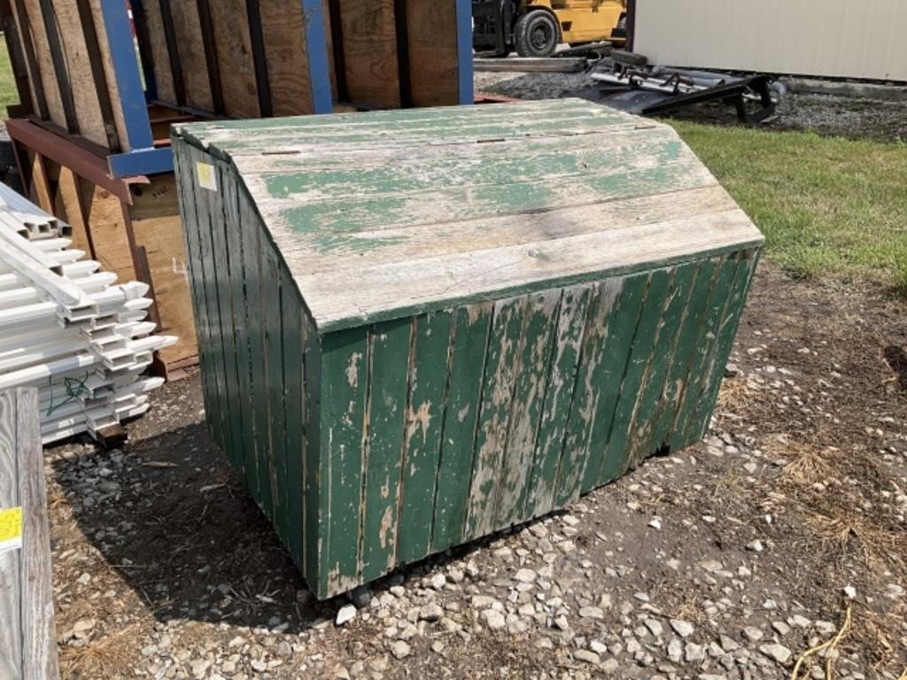 4' x 30" Wooden Box w/ Tray