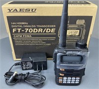 Yaesu FT-70DR C4FM HT Transceiver