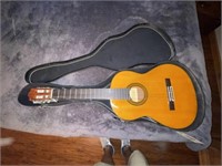 Yamaha 6-String Acoustic Guitar in Case model