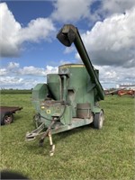 John Deere 700 Mix Mill