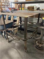 Steel Welding Bench & Vice on Stand