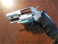 Strum Ruger: Ruger Speed-Six, 9mm Revolver