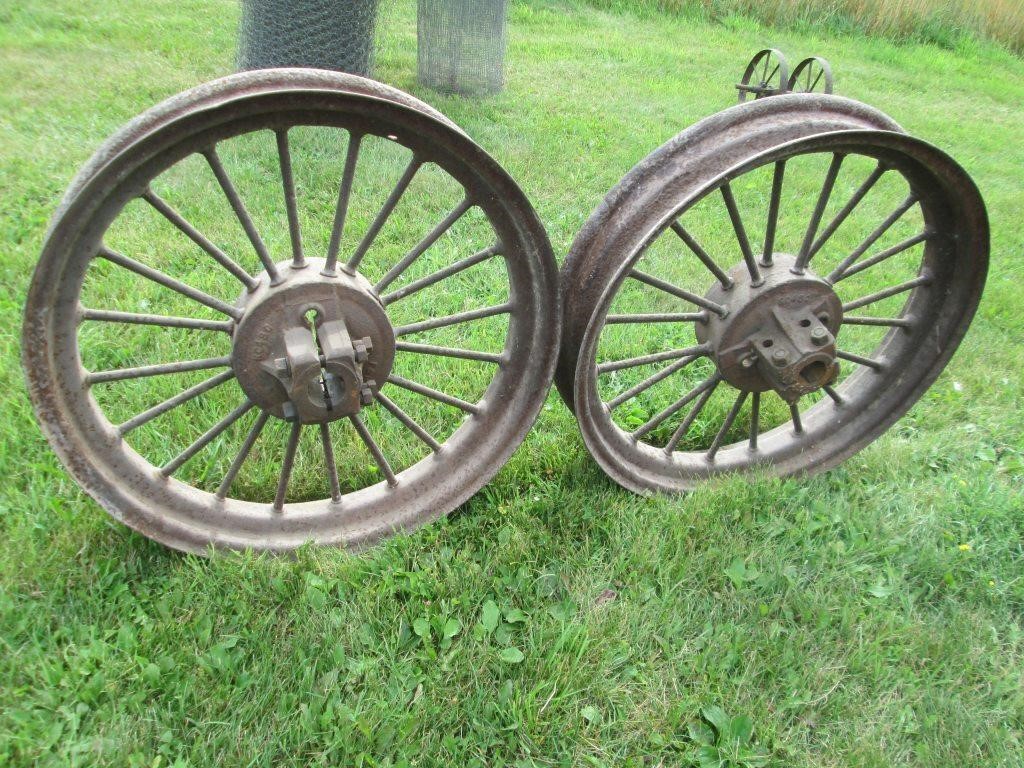 F12 or F14 round spoke steel wheels