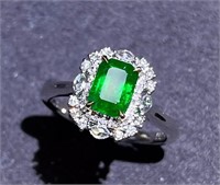 1.25ct Zambian Emerald 18Kt Gold Ring
