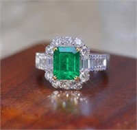 2.6ct Zambian Emerald 18Kt Gold Ring
