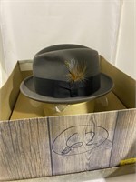 Churchill Ltd 7-1/4 hat