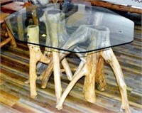 LOG TABLE W/OCTAGON GLASS TOP