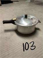 Vintage Pressure cooker