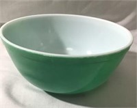 Pyrex Ovenware Bowl - Green