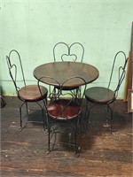 Wire Coca-Cola Ice Cream Table and Chairs