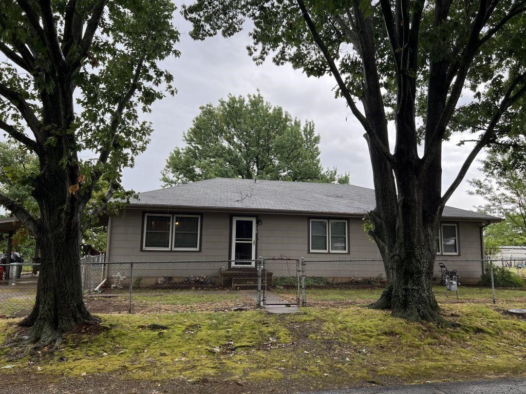 Sep 21 - Henryetta Real Estate Auction