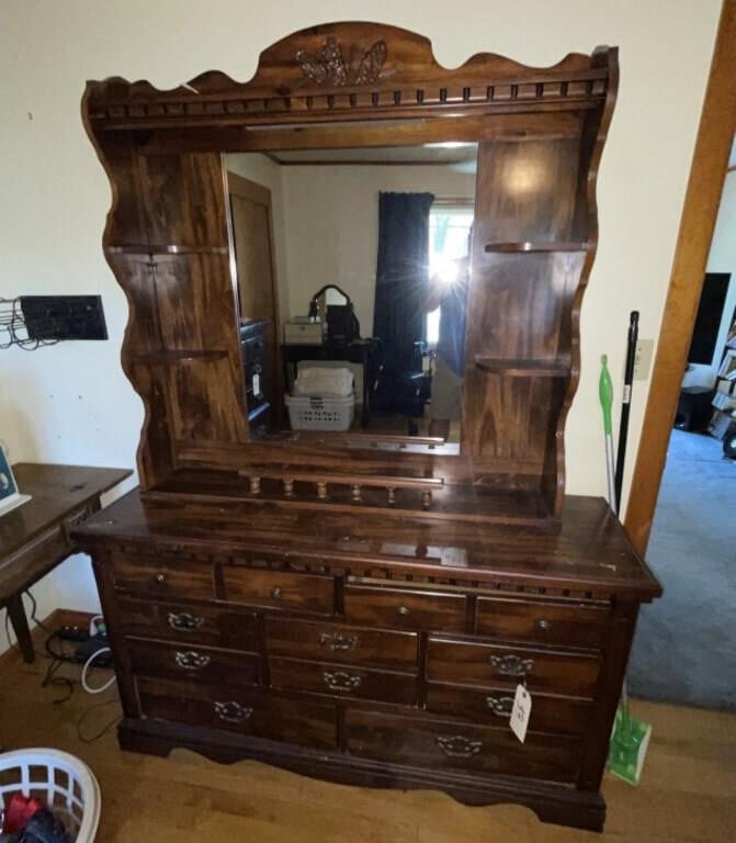 Sep 21 - Herring Estate Auction