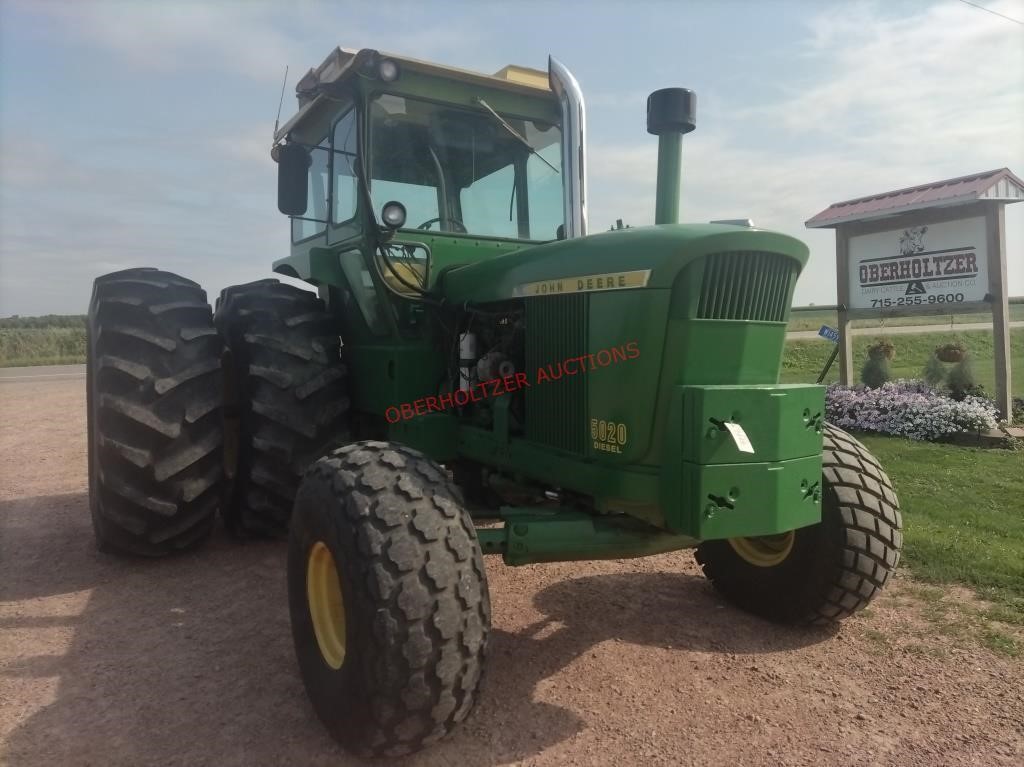 John Deere 5020