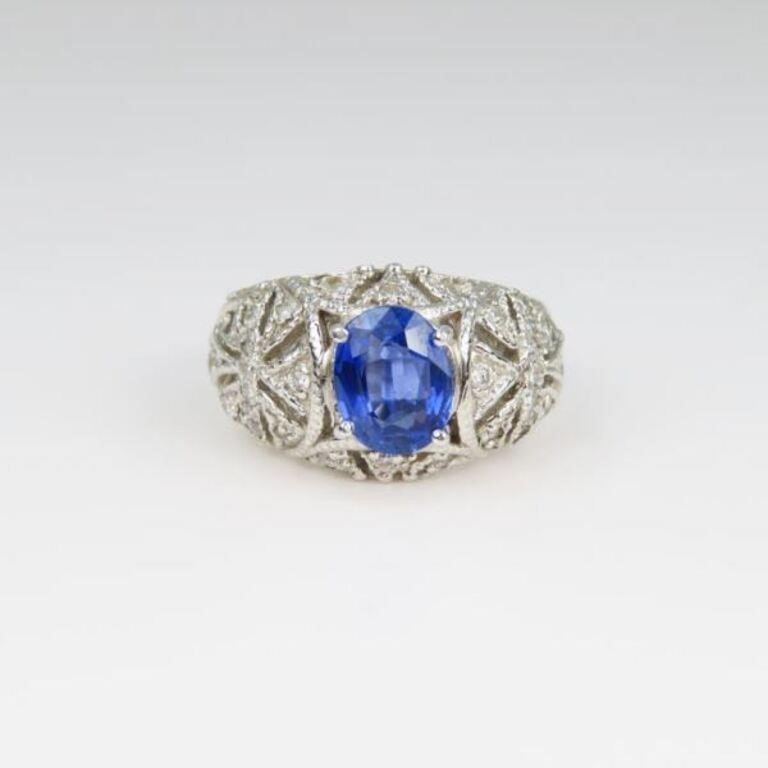 Gorgeous Vintage Inspired Blue Sapphire