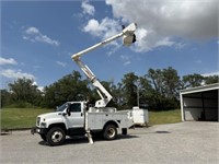 2005 Chevy C7C Altec bucket truck