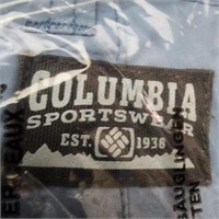 Columbia LIGHT BLUE Shorts (Size 42)