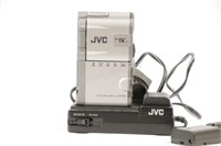 JVC Digital Camera, Model GR-DVM5U