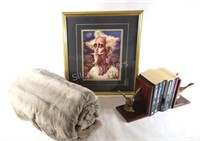 Throw Blanket w Faux Fur, Print, Novels, Bookends