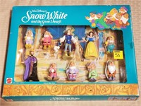 Disney Snow White & 7 Dwarves Playset, SEALED