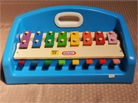 1985 Little Tykes Toy Piano