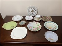 Random Saucers, Plates and Cup