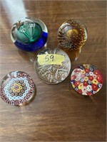 5 early glass paperweights
