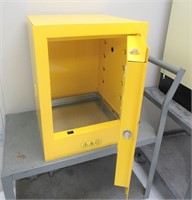 BENCH TOP FLAMMABLE CABINET