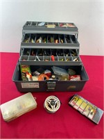 TACKLE BOX W/ VINTAGE FISHING LURES & MORE