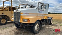 OFFSITE: Kenworth Hwy truck for parts
