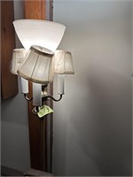 Pole lamp