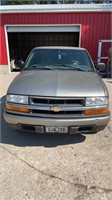2002 Chevy S 10 4X2 with topper, four-cylinder