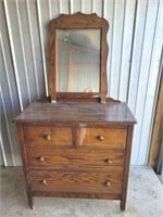Vintage 4-Drawer Dresser w/ Mirror