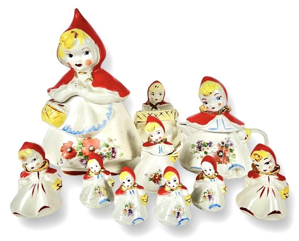 (10pc) Vintage Hull Pottery Little Red Riding Hood