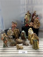 Partial nativity scenes