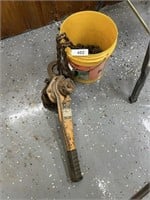 1-1/2 ton chain hoist